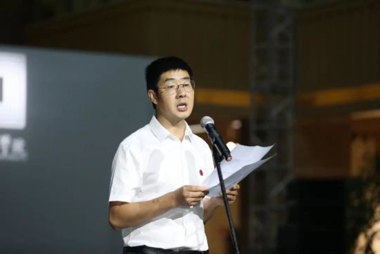 图为天游ty8线路检测中心官网美术学院副院长罗晓欢致辞。 天游ty8线路检测中心官网美术学院供图